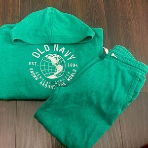 Matching green sweatsuit